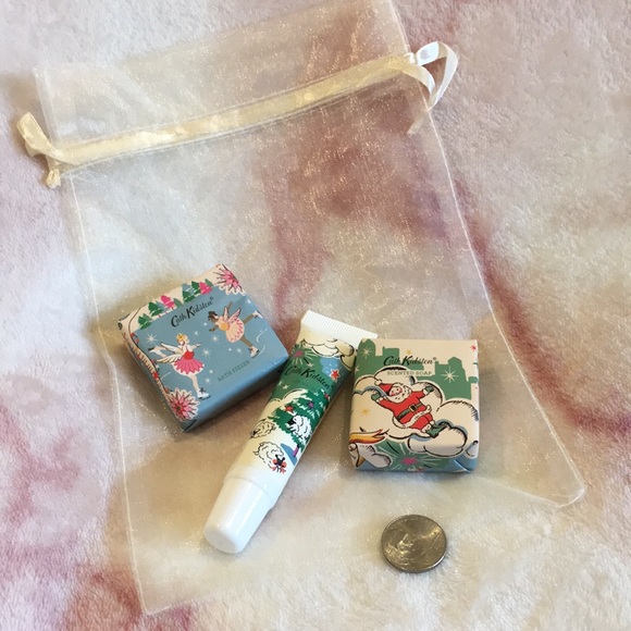 Cath Kidston Beauty Treats Holiday Sampler NWOT Mini Fizzer Soap Lip Balm Trio - Picture 14 of 15